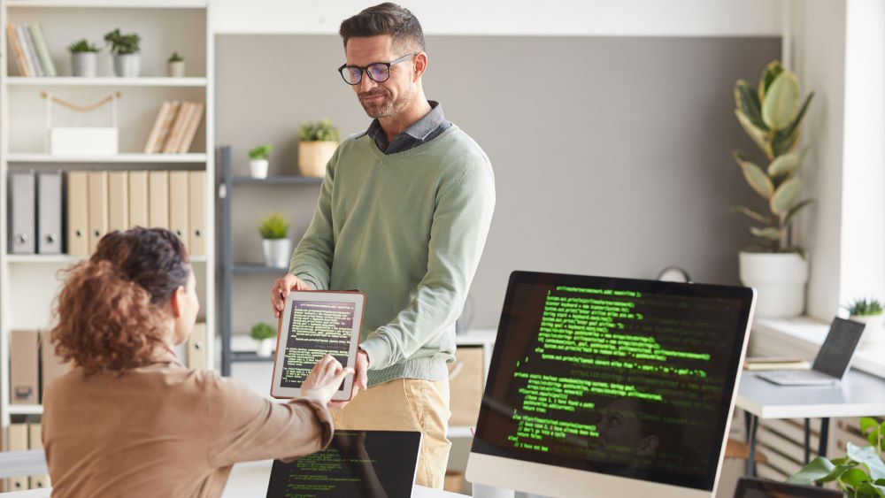 Common Pitfalls & Complete Guide for Hiring Python Developers