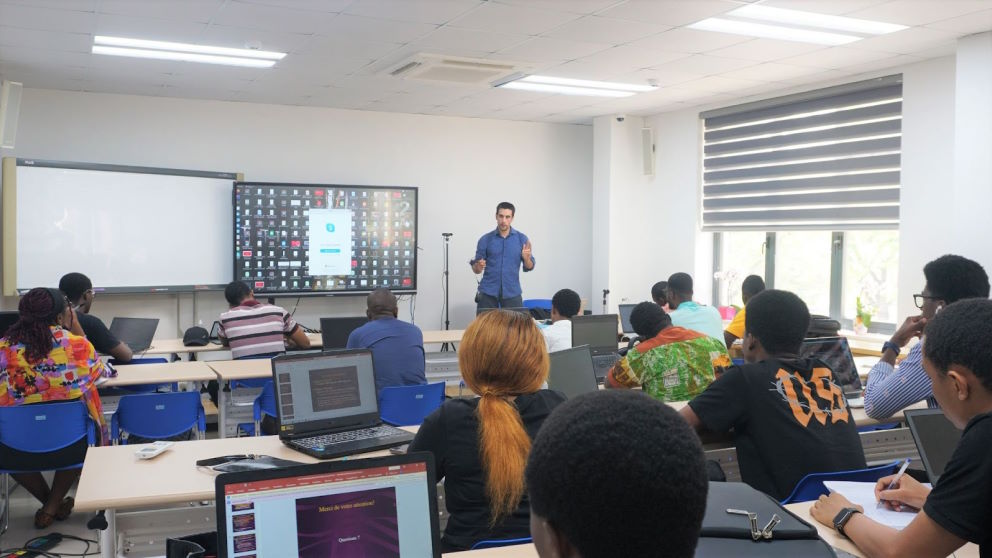 What Is Reactive Programming?