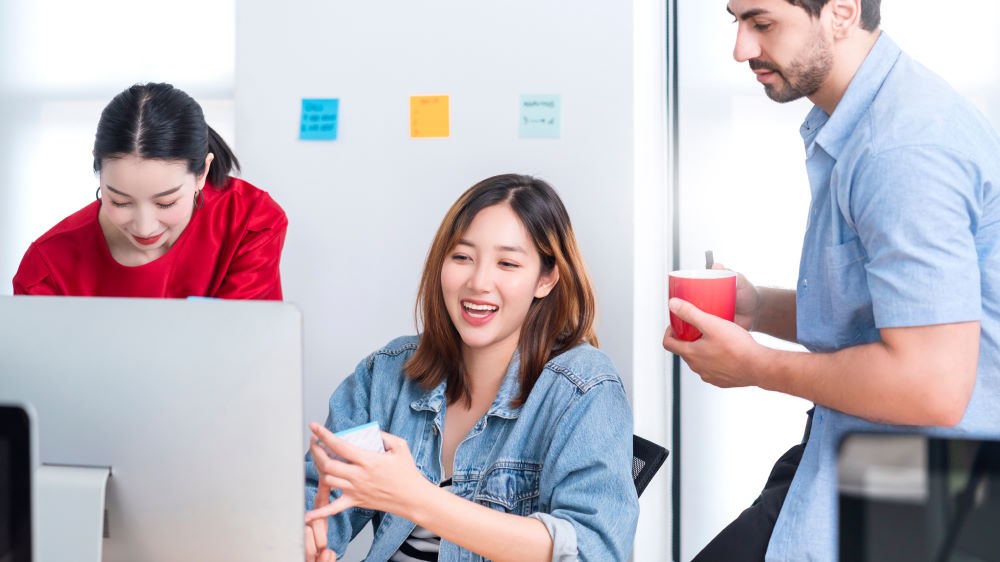 Communication and Cohesion Among Team Members