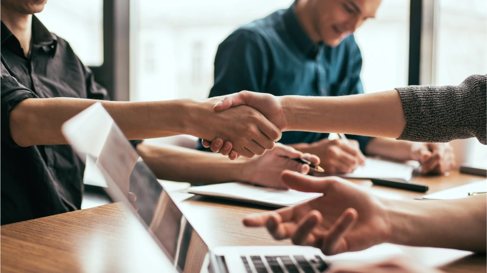 Useful Tips to Build Your Own In-house Dedicated Team