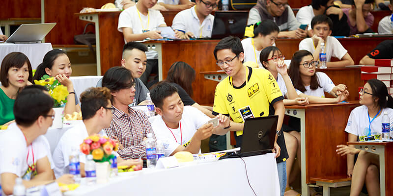 Audience consisted of participants and spectators